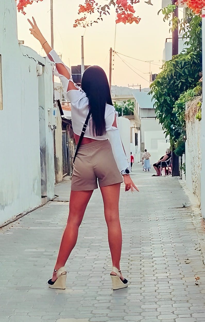 WhatsApp Image 2025-09-05 at 01.06.42 (2)